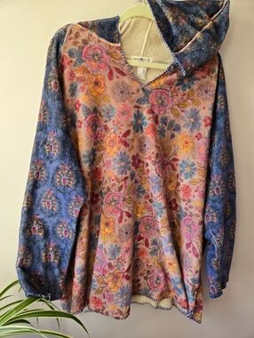 Natural Life Oversized Boho Floral Fleece Hoodie | One Size | Cozy Mixed Print